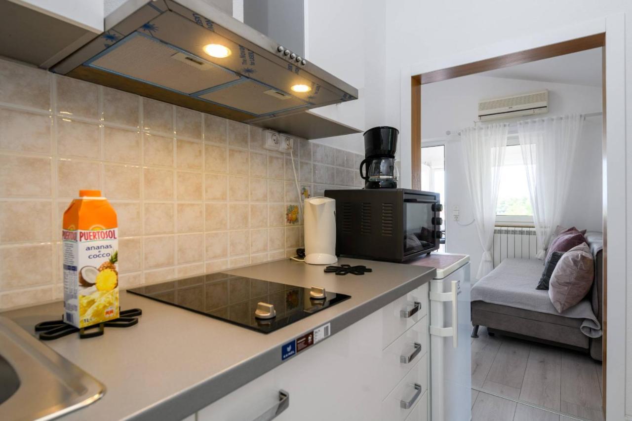 Apartments Somi Poreč Eksteriør billede
