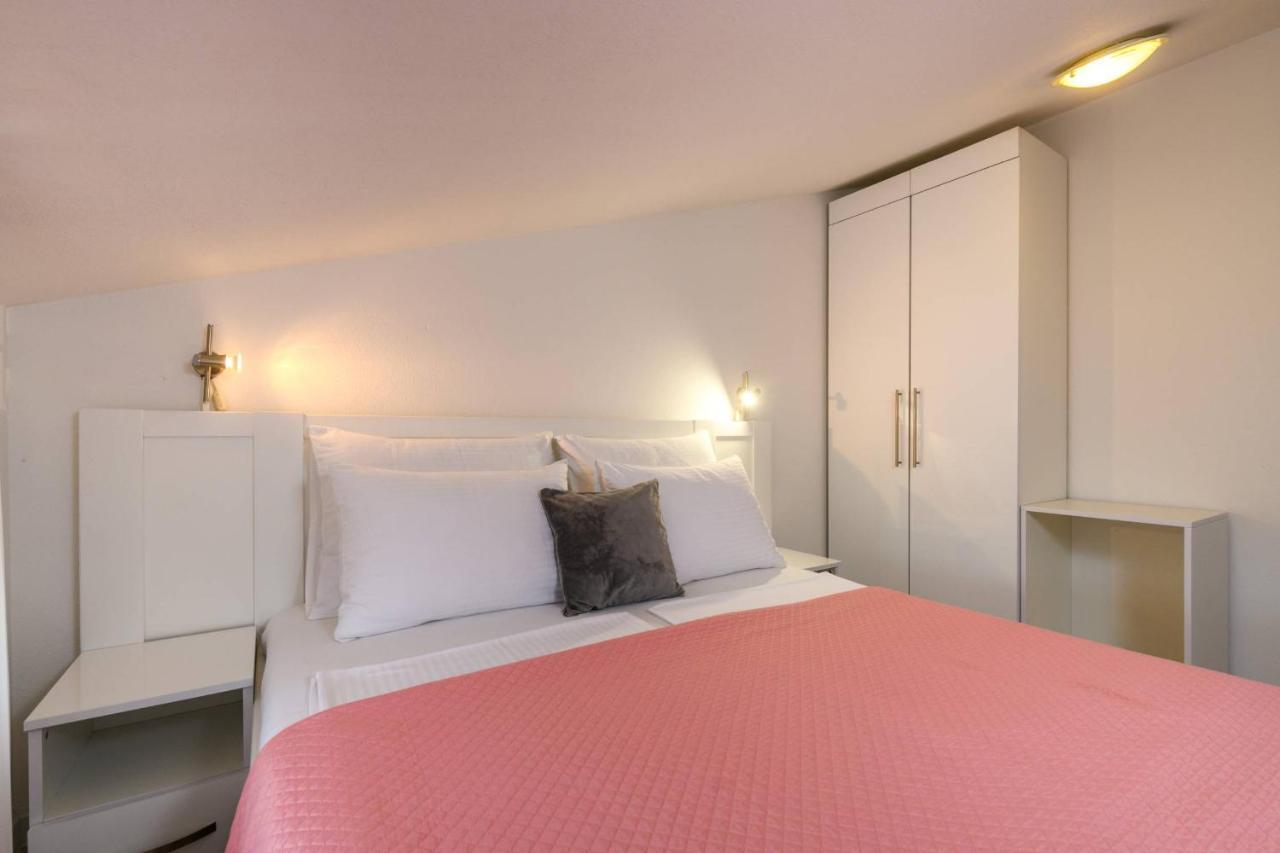 Apartments Somi Poreč Eksteriør billede