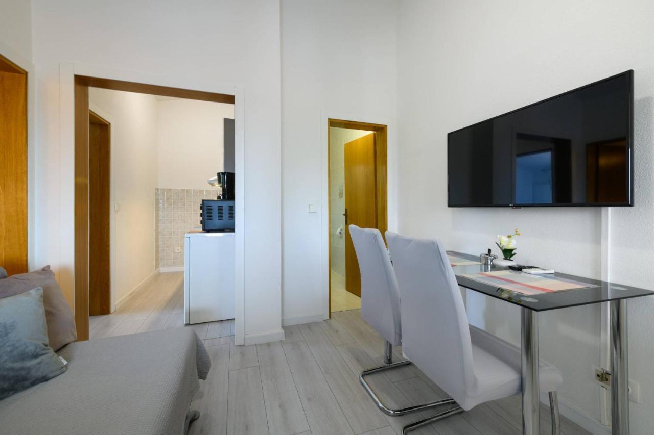 Apartments Somi Poreč Eksteriør billede