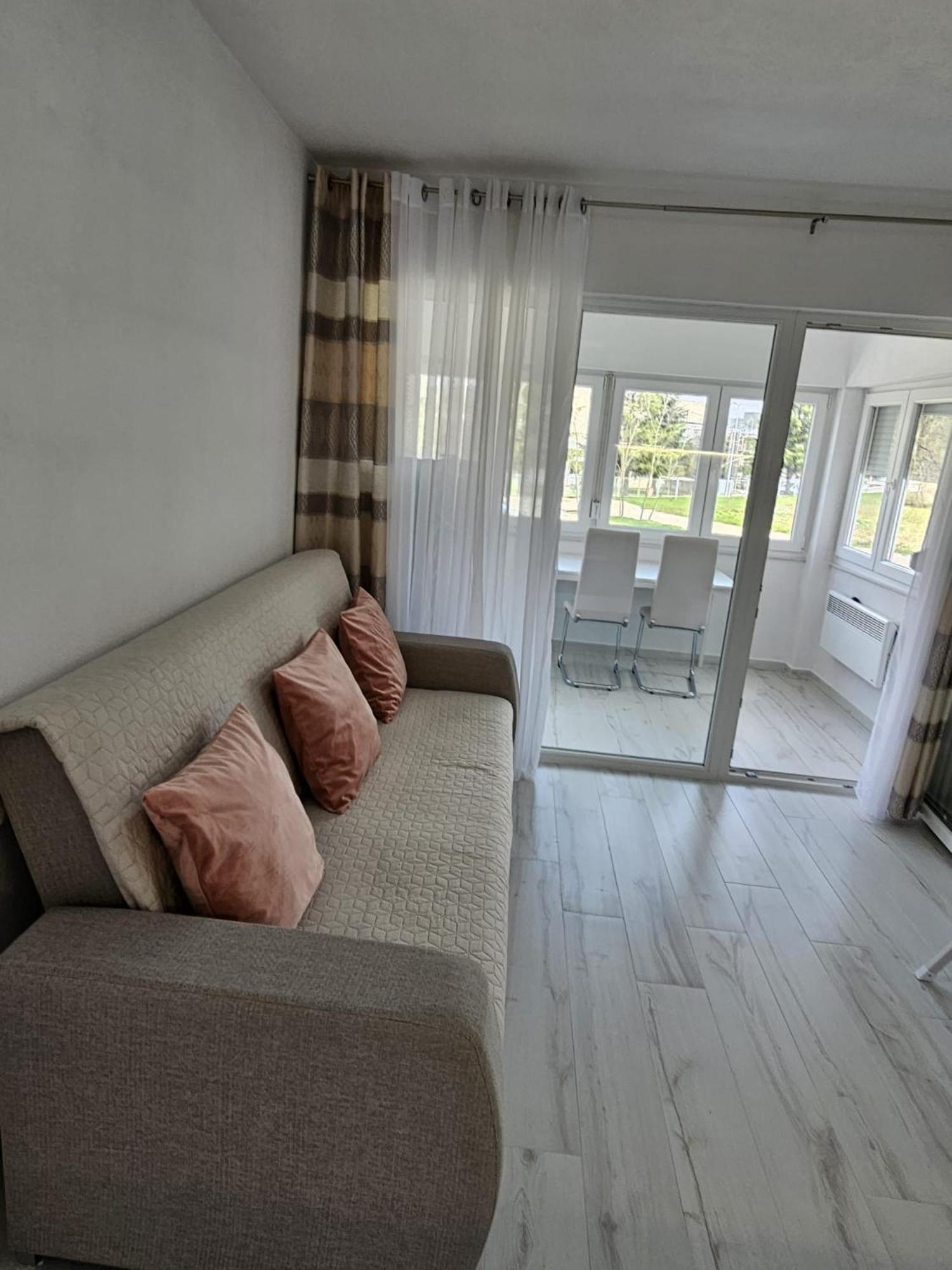 Apartments Somi Poreč Eksteriør billede